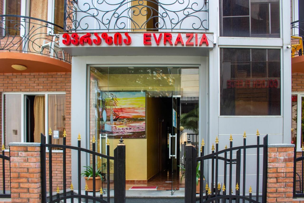 Hotel Evrazia 乌雷基 外观 照片