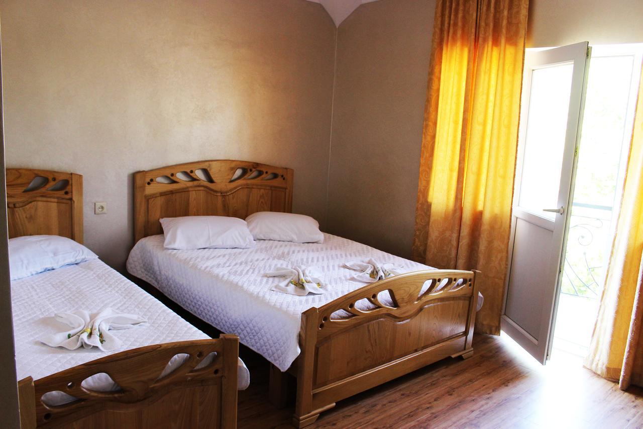 Hotel Evrazia 乌雷基 外观 照片